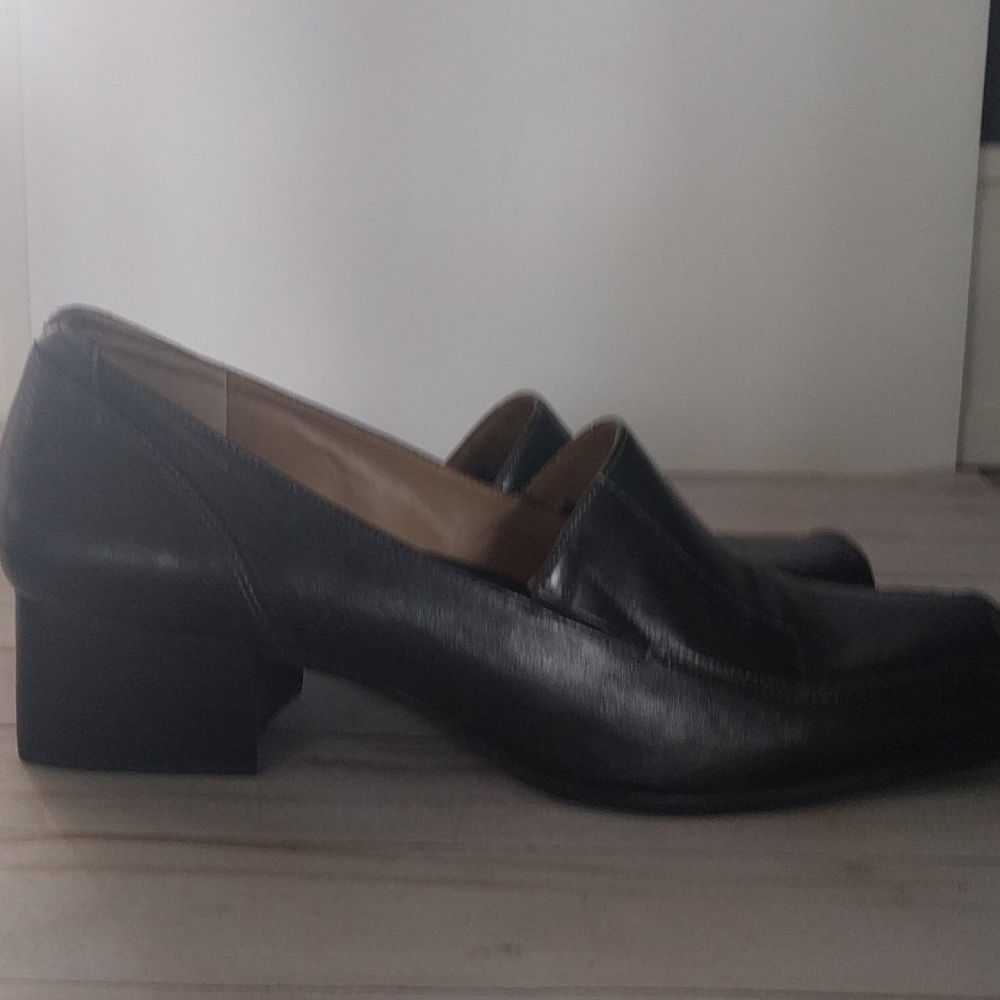 Hush puppies women  Shoes